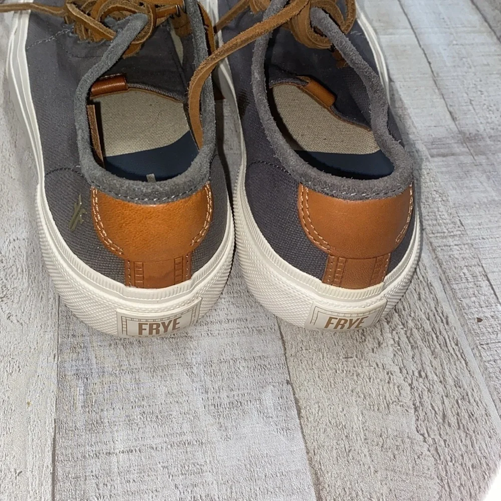Frye Ludlow men’s canvas shoes in grey color size 7 1/2